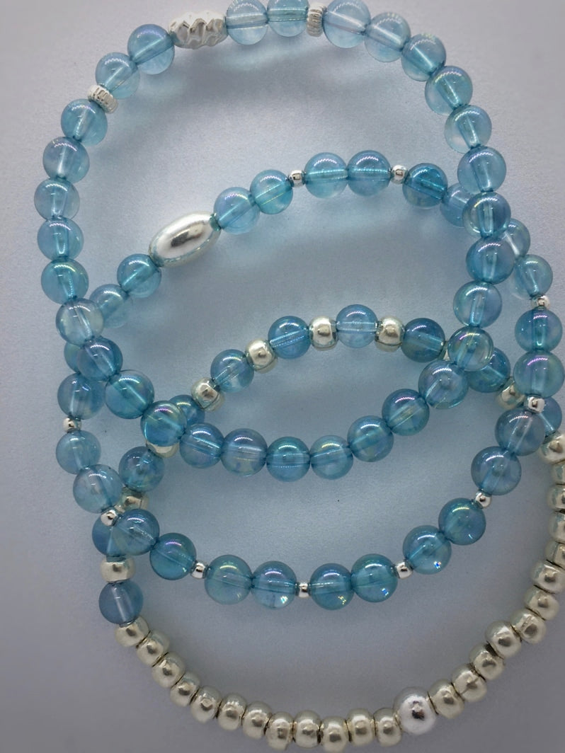 A144 - Aqua Aura mit Hill Tribe Silber