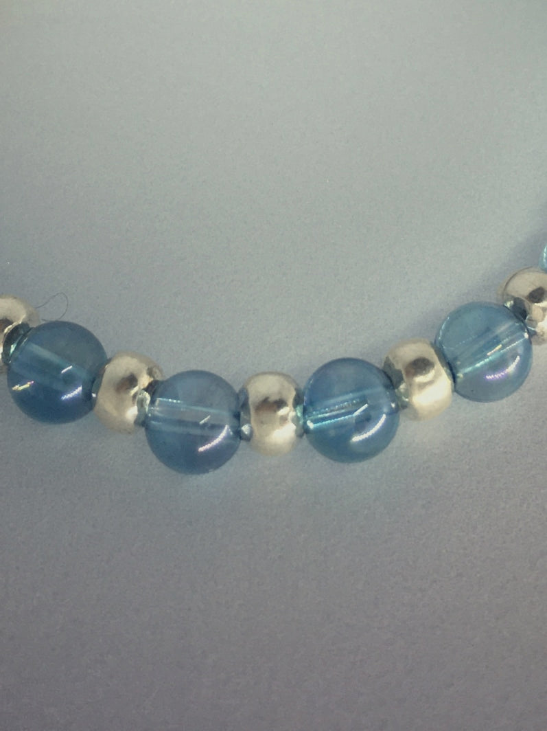 A144 - Aqua Aura mit Hill Tribe Silber