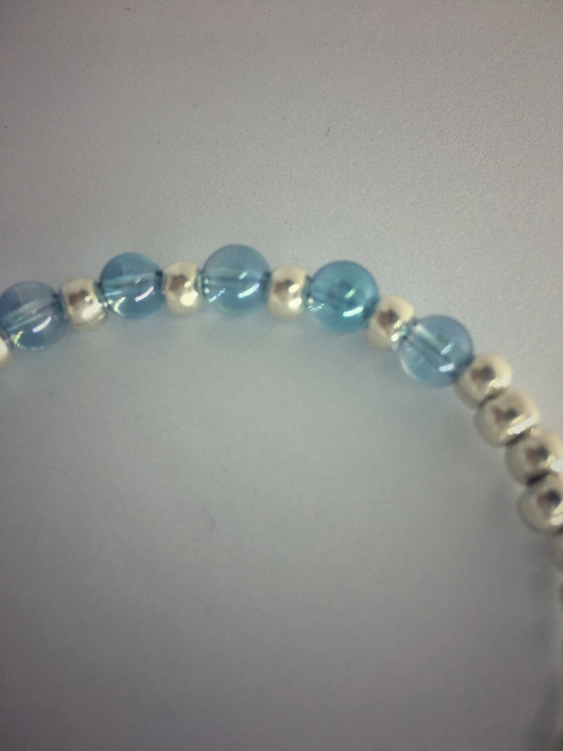 A144 - Aqua Aura mit Hill Tribe Silber
