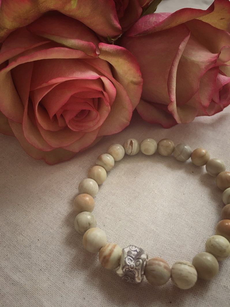 A164 - Butter Jade mit Hill Tribe Silber
