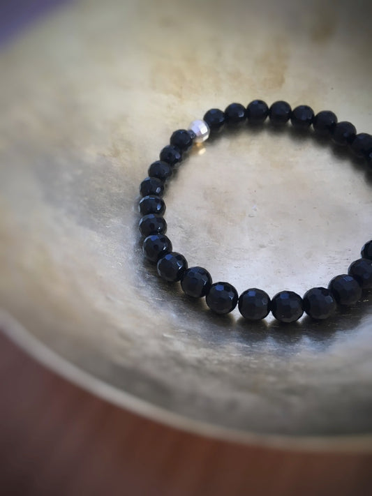 A209 - Facettierter Onyx