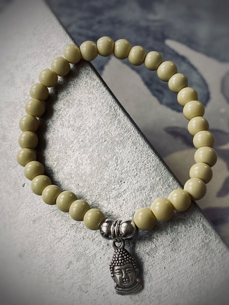 A592 - Gelbe Glasperlen mit Buddha