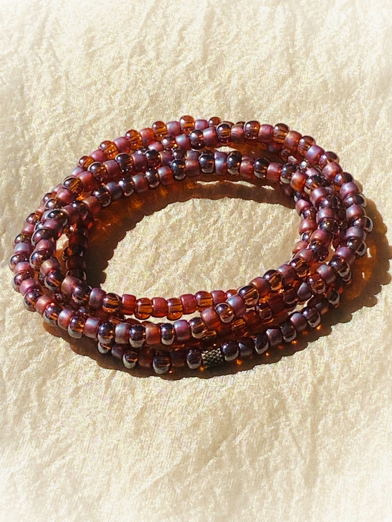 A751 - Wickelarmband Maroon Vibes 1