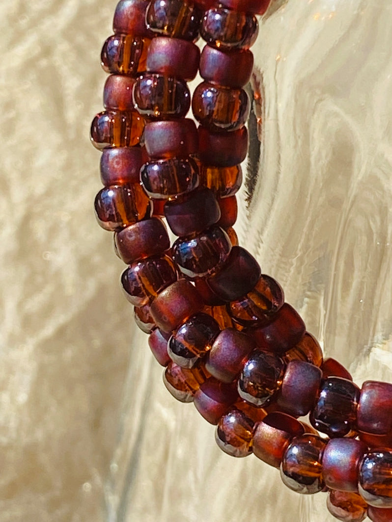 A751 - Wickelarmband Maroon Vibes 1