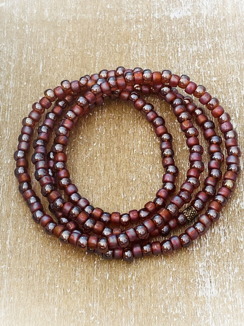 A751 - Wickelarmband Maroon Vibes 1