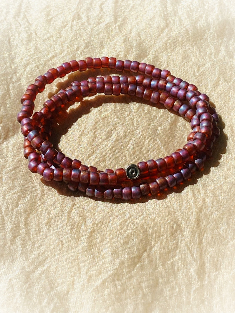 A752 - Wickelarmband Maroon Vibes 2