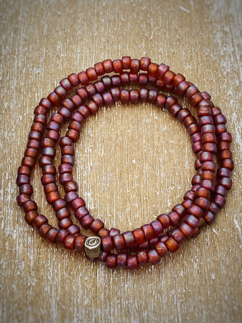A752 - Wickelarmband Maroon Vibes 2