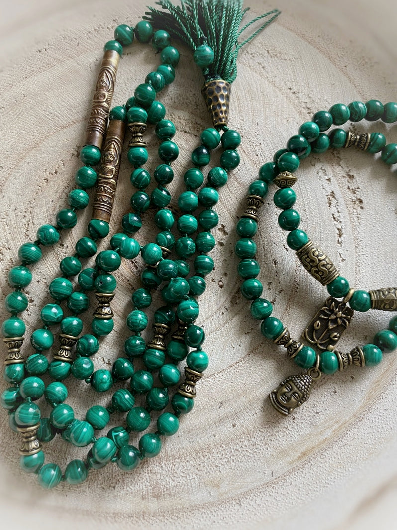 M111 - Anahata Buddha