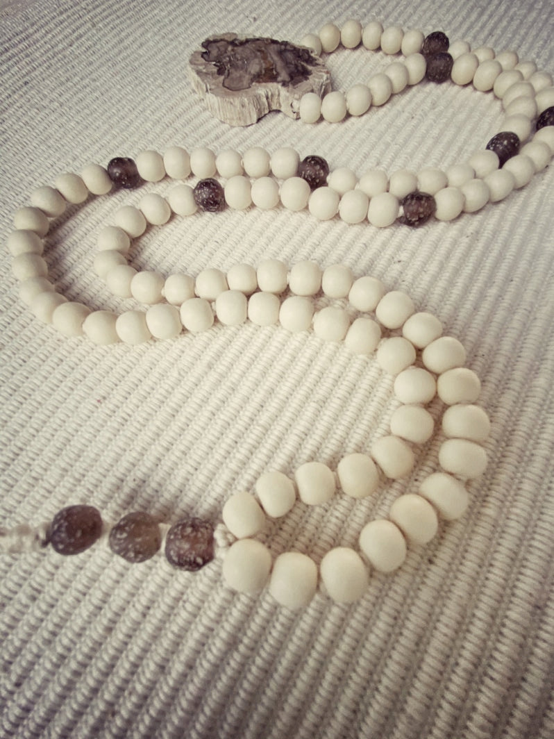M119 - White Wood