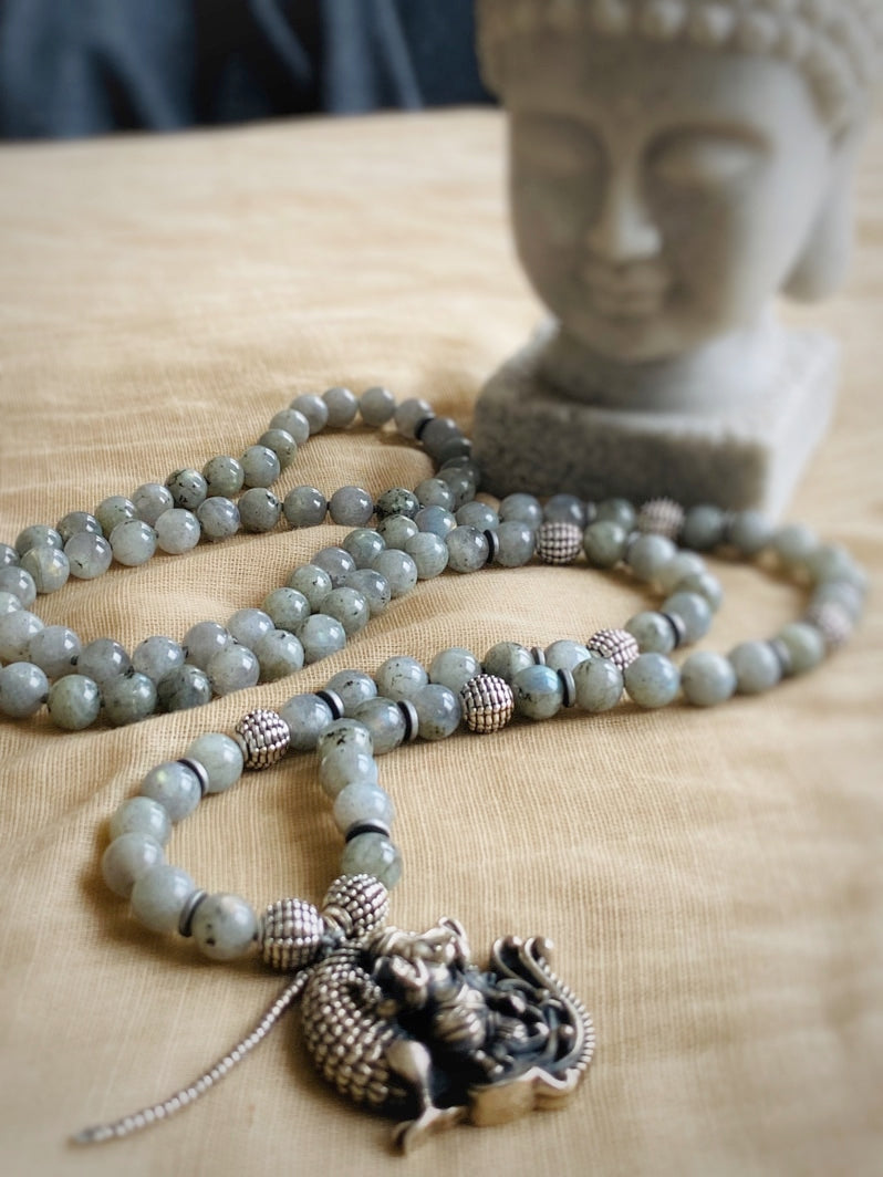 M154 – Holy Ganesha