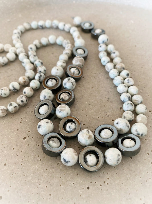 M208 - Solid As A Rock