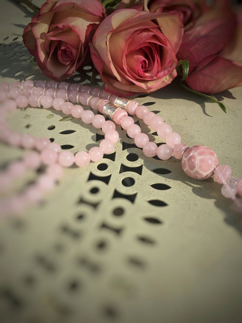 M083 - Pretty in Pink