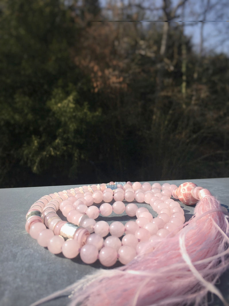 M083 - Pretty in Pink