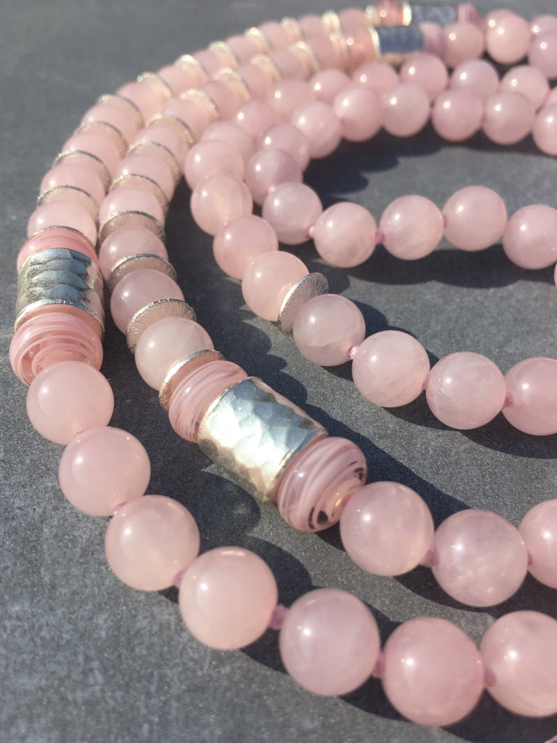 M083 - Pretty in Pink