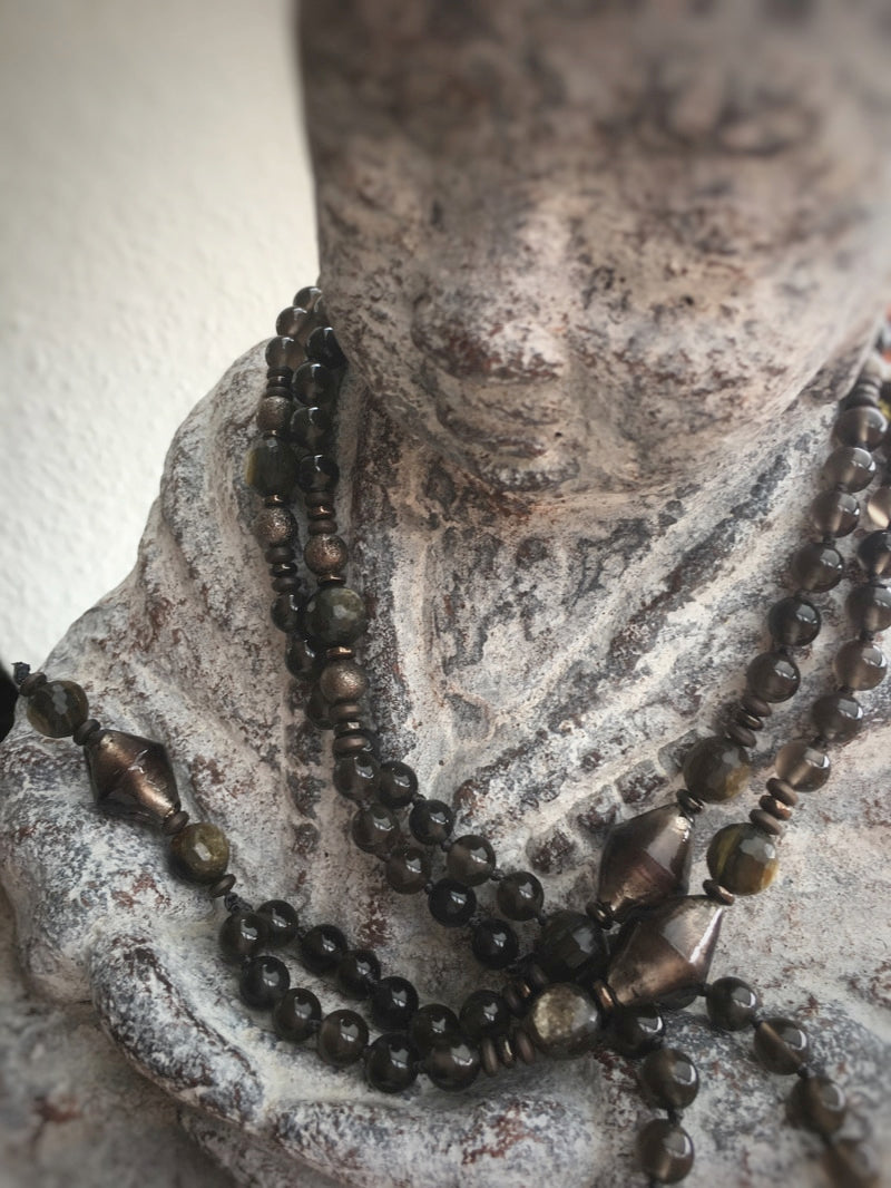M070 – Look Into The Future
