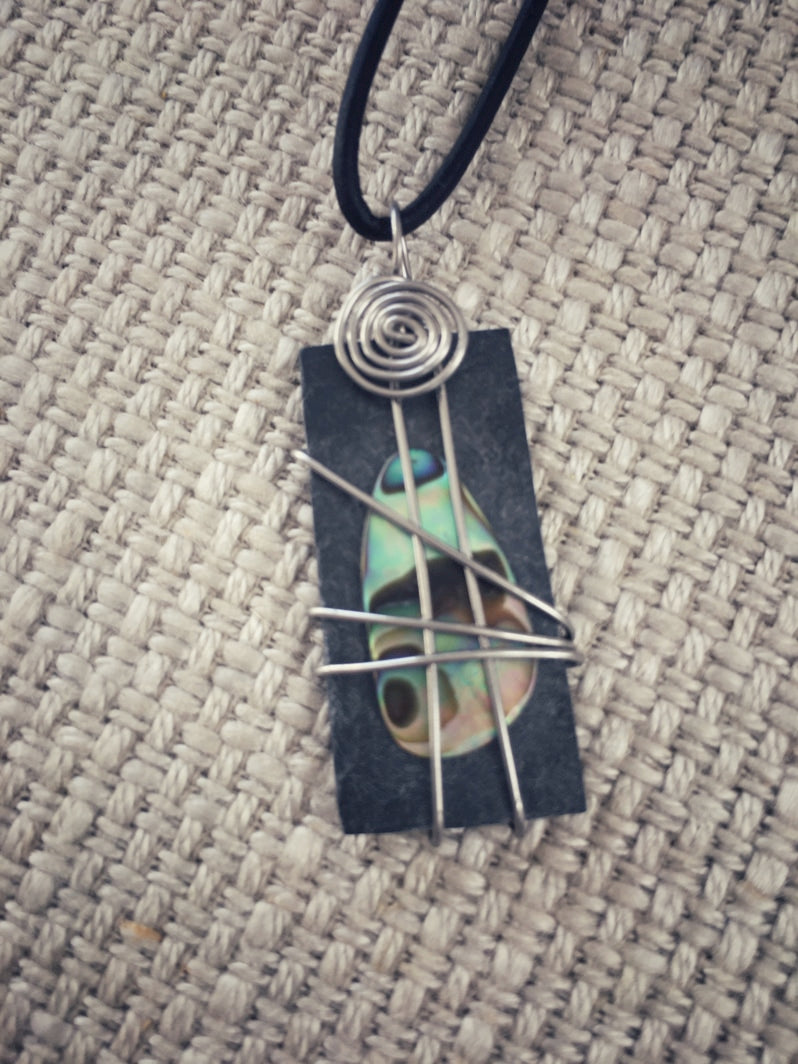 Z051 - Wirework mit Muschel