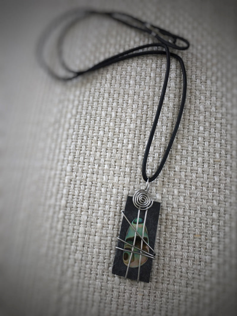 Z051 - Wirework mit Muschel