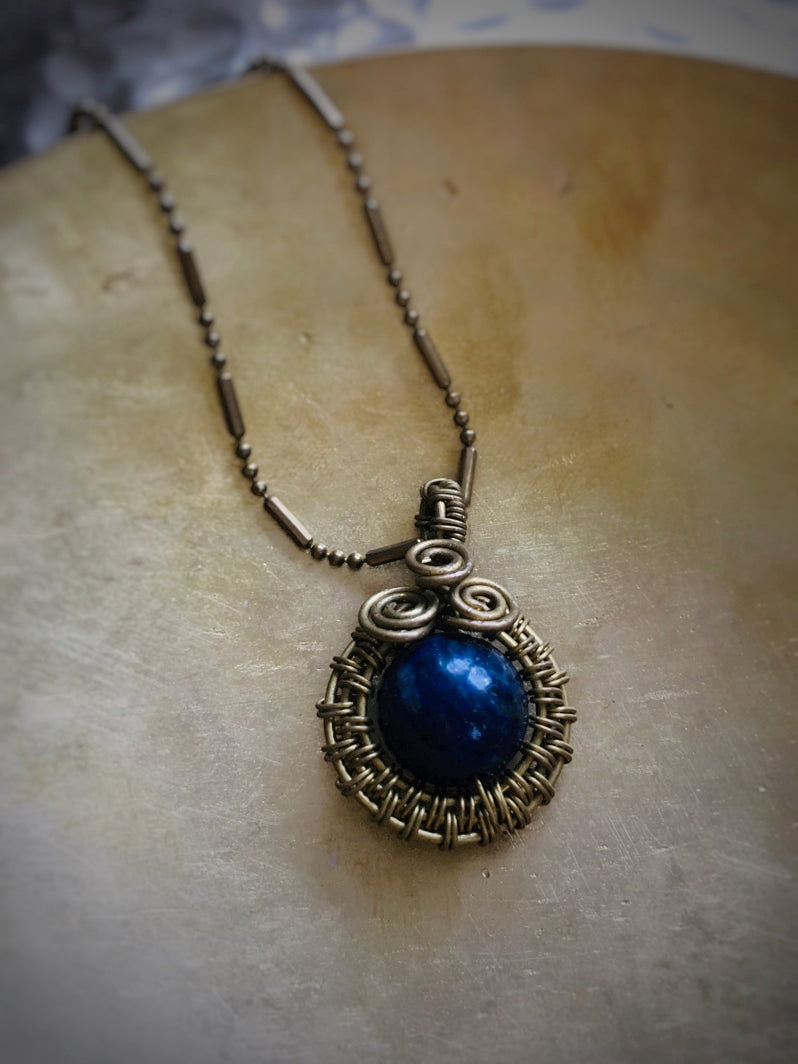 Z074 - Boho-Kette mit Sodalith-Perle
