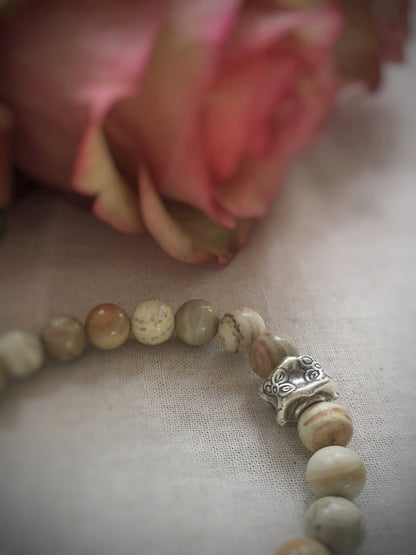 A164 - Butter Jade mit Hill Tribe Silber