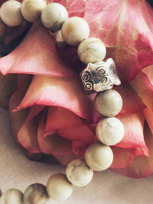 A164 - Butter Jade mit Hill Tribe Silber