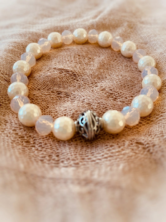 A363 - Muschelperle und Kristallglas