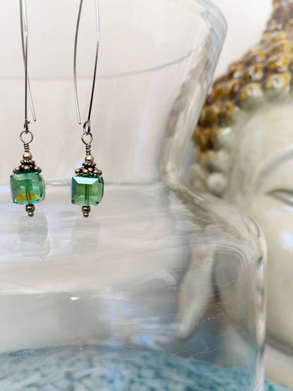 E005 - Silberohrringe mit Swarovski-Perlen