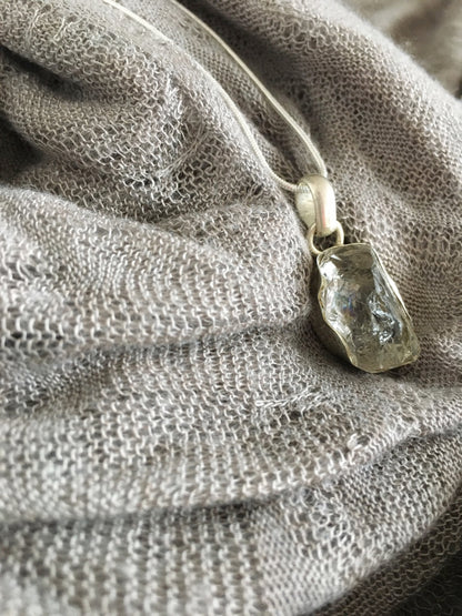 K069 - Quarz in Silber