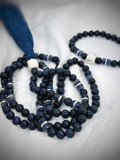 M102 – Blue Velvet