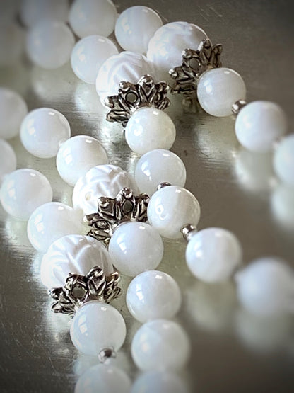 M135 - White Lotus