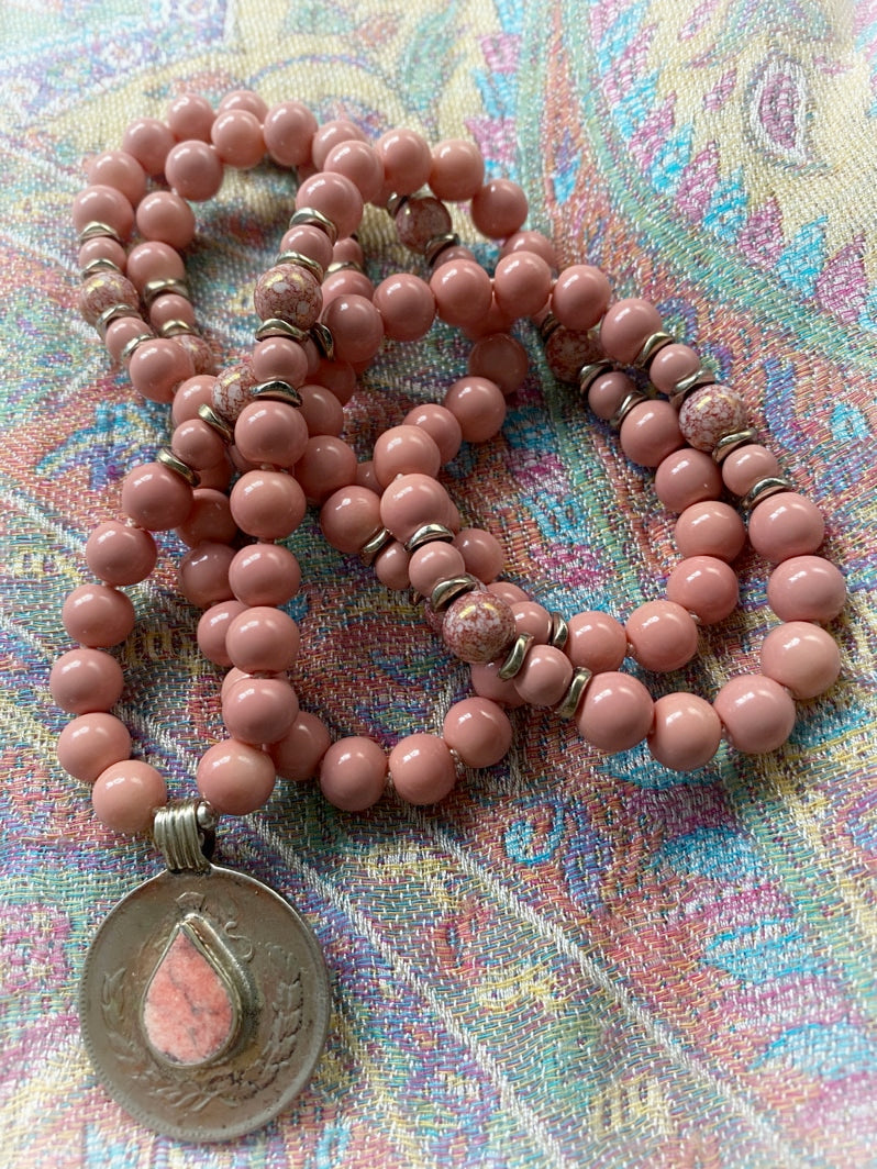 M150 - In Love with Pink