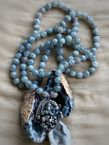 M154 – Holy Ganesha