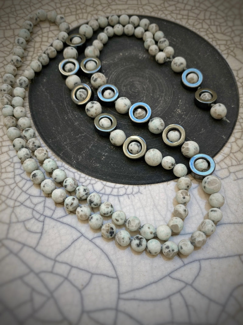 M208 - Solid As A Rock