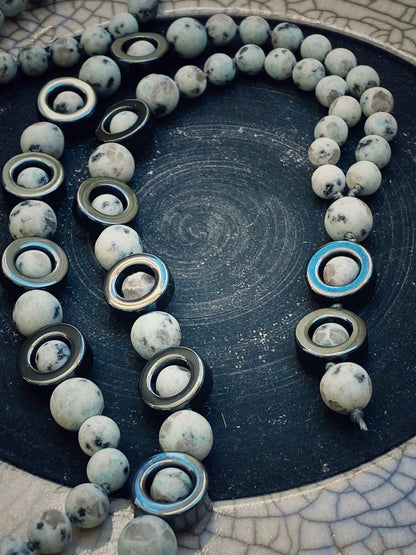 M208 - Solid As A Rock