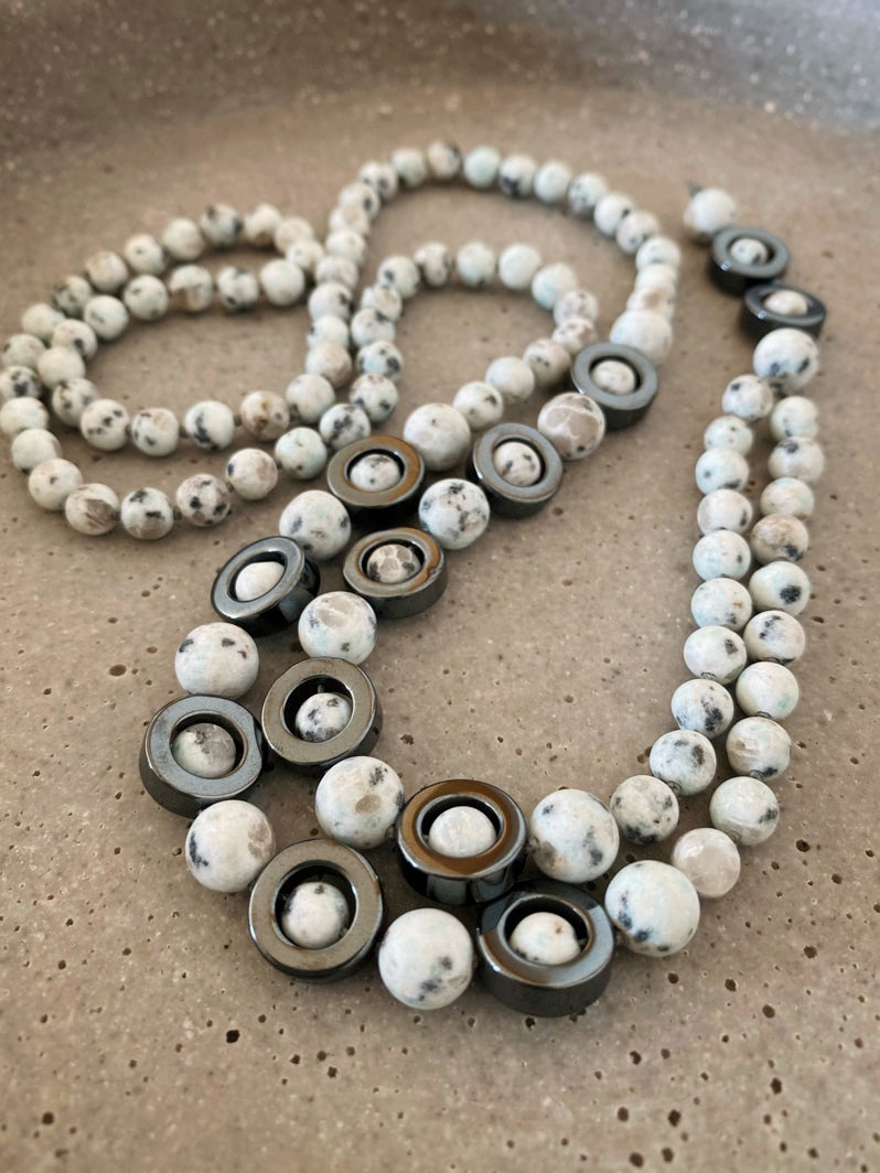 M208 - Solid As A Rock