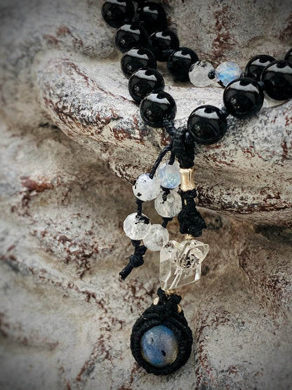 M210 - Moonlight Serenade