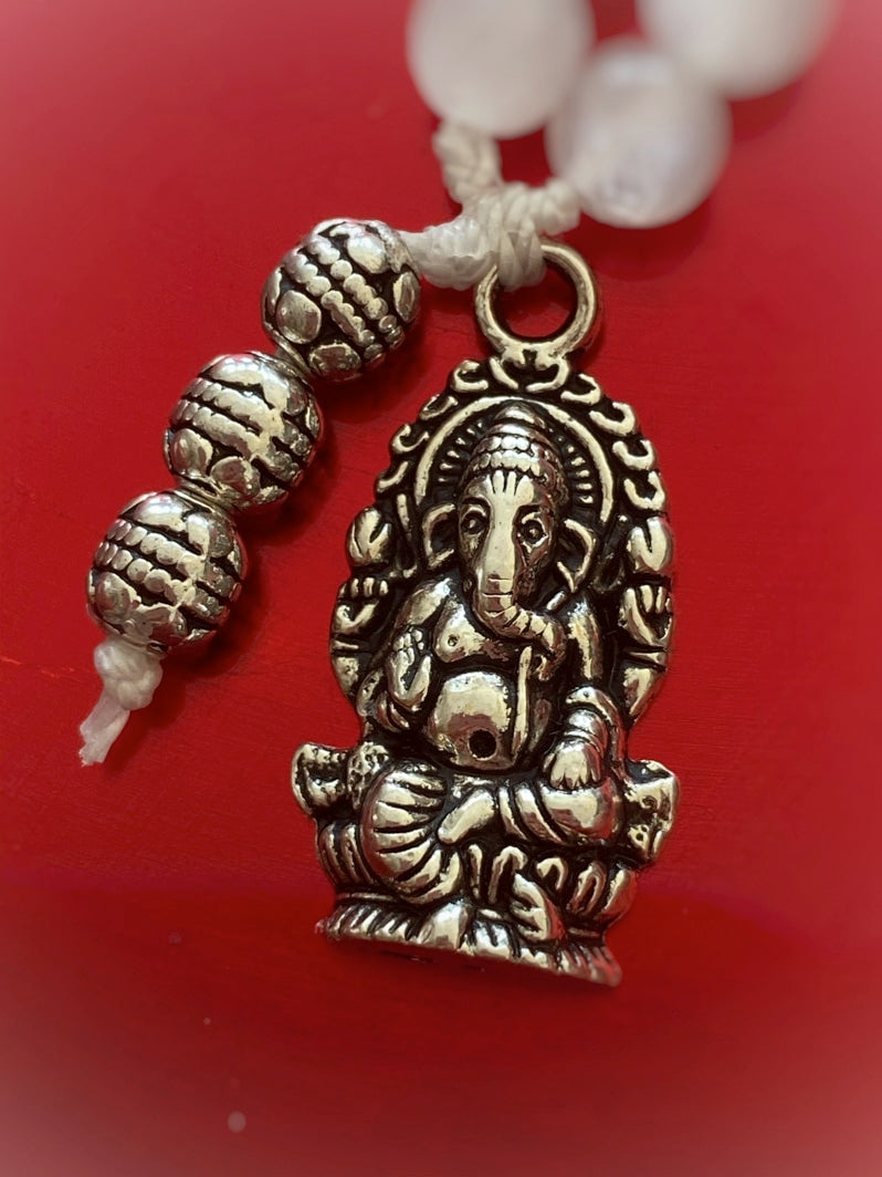 M244 - White Ganesh