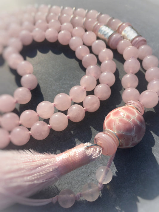 M083 - Pretty in Pink
