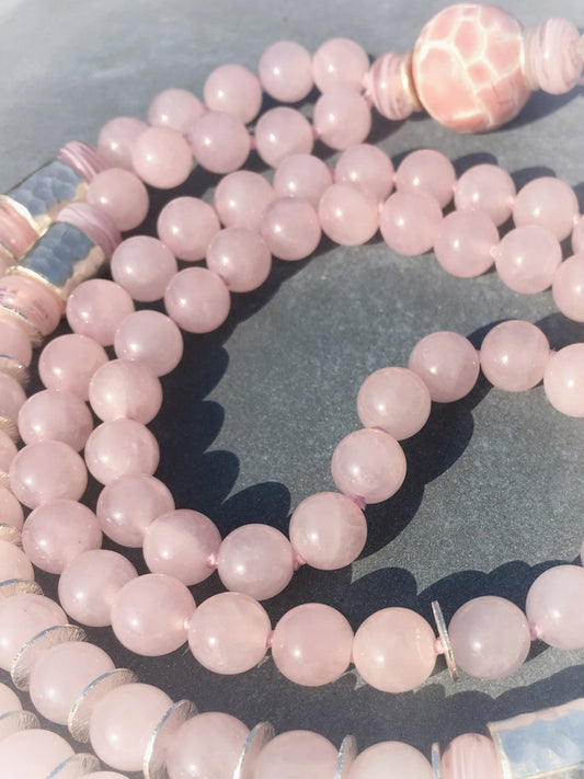 M083 - Pretty in Pink