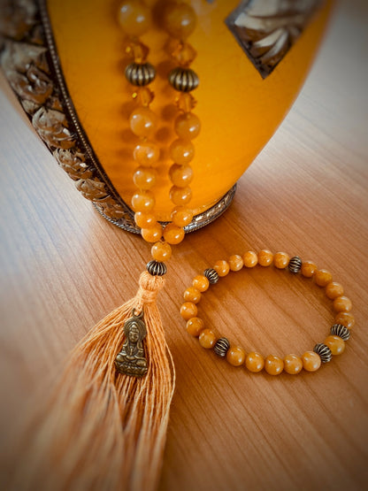 A214 - Honiggelbe Jade mit Messing-Bicone