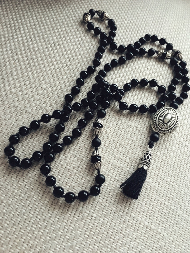 M022 - Black Beauty