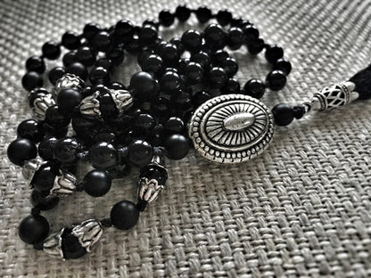 M022 - Black Beauty
