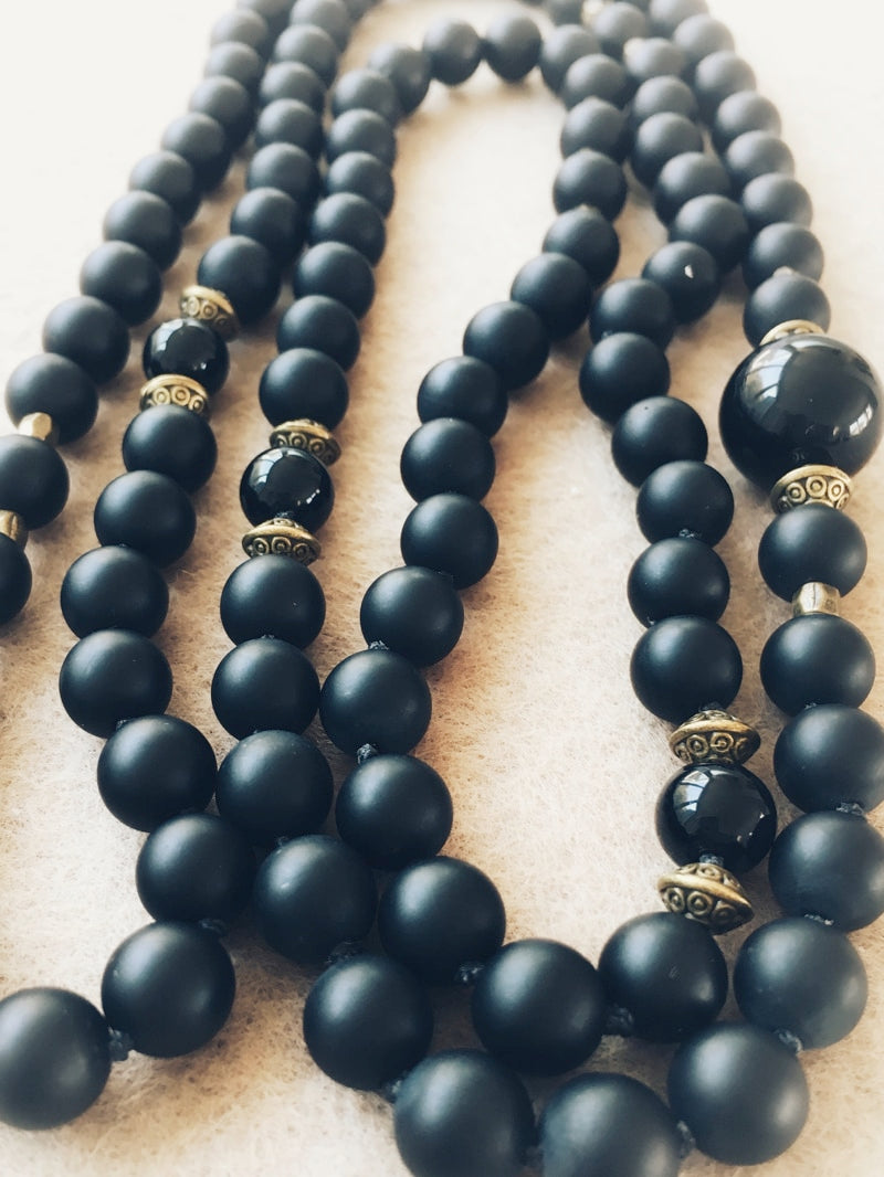 M041 - Black Ball