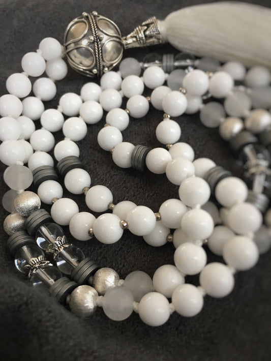 M052 - Snow White
