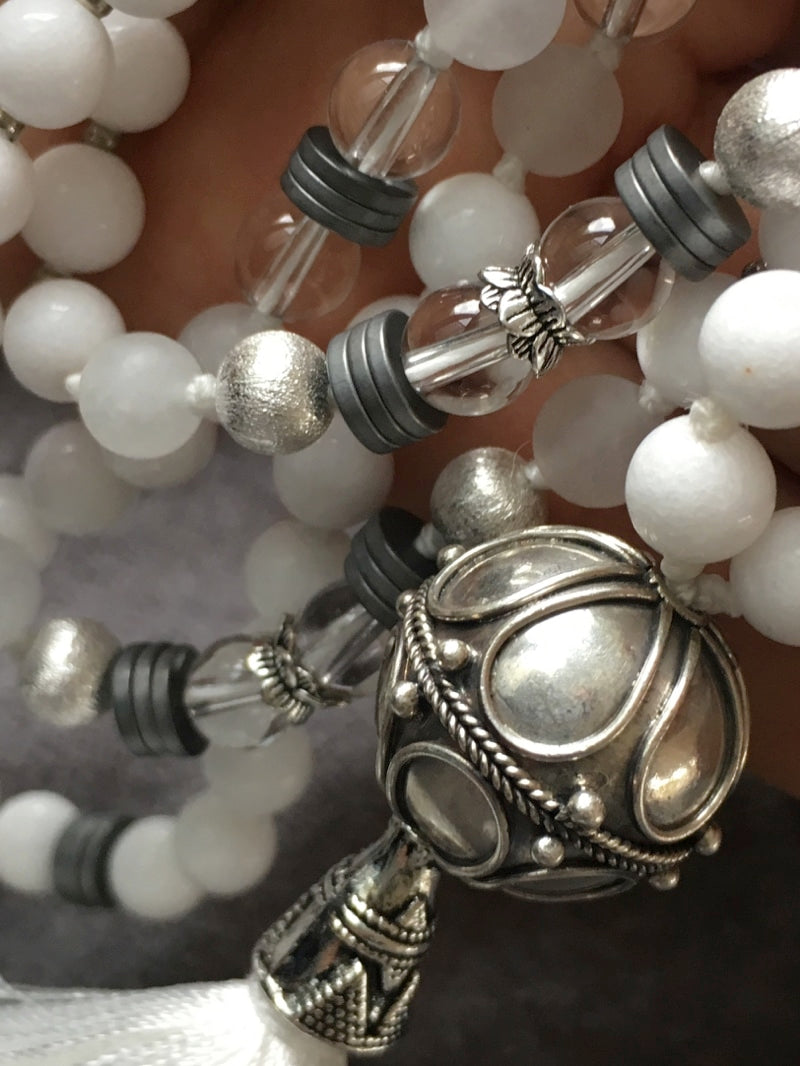 M052 - Snow White
